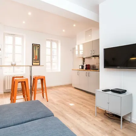 De Charme Hypercentre Apartmán *